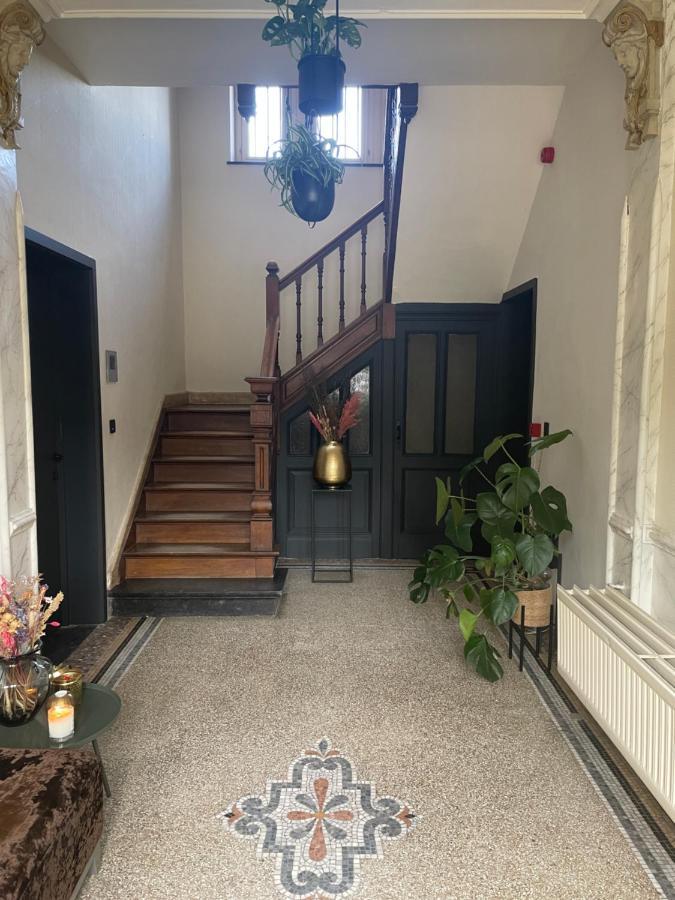 B&B Het Notarishuis - Authentiek Verblijf Nabij Maastricht Voeren Exterior foto