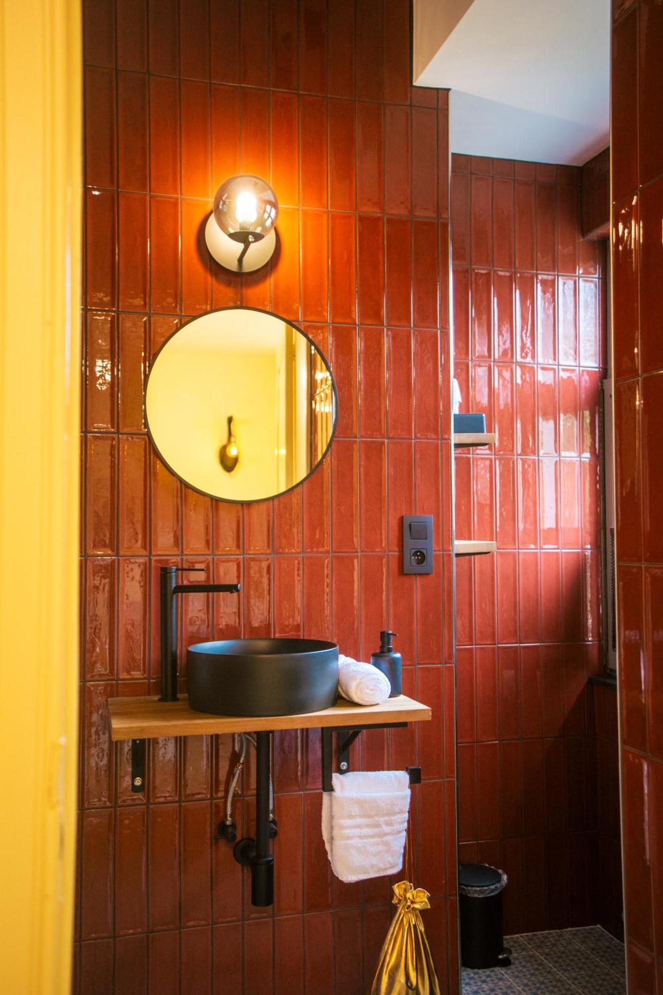B&B Het Notarishuis - Authentiek Verblijf Nabij Maastricht Voeren Exterior foto